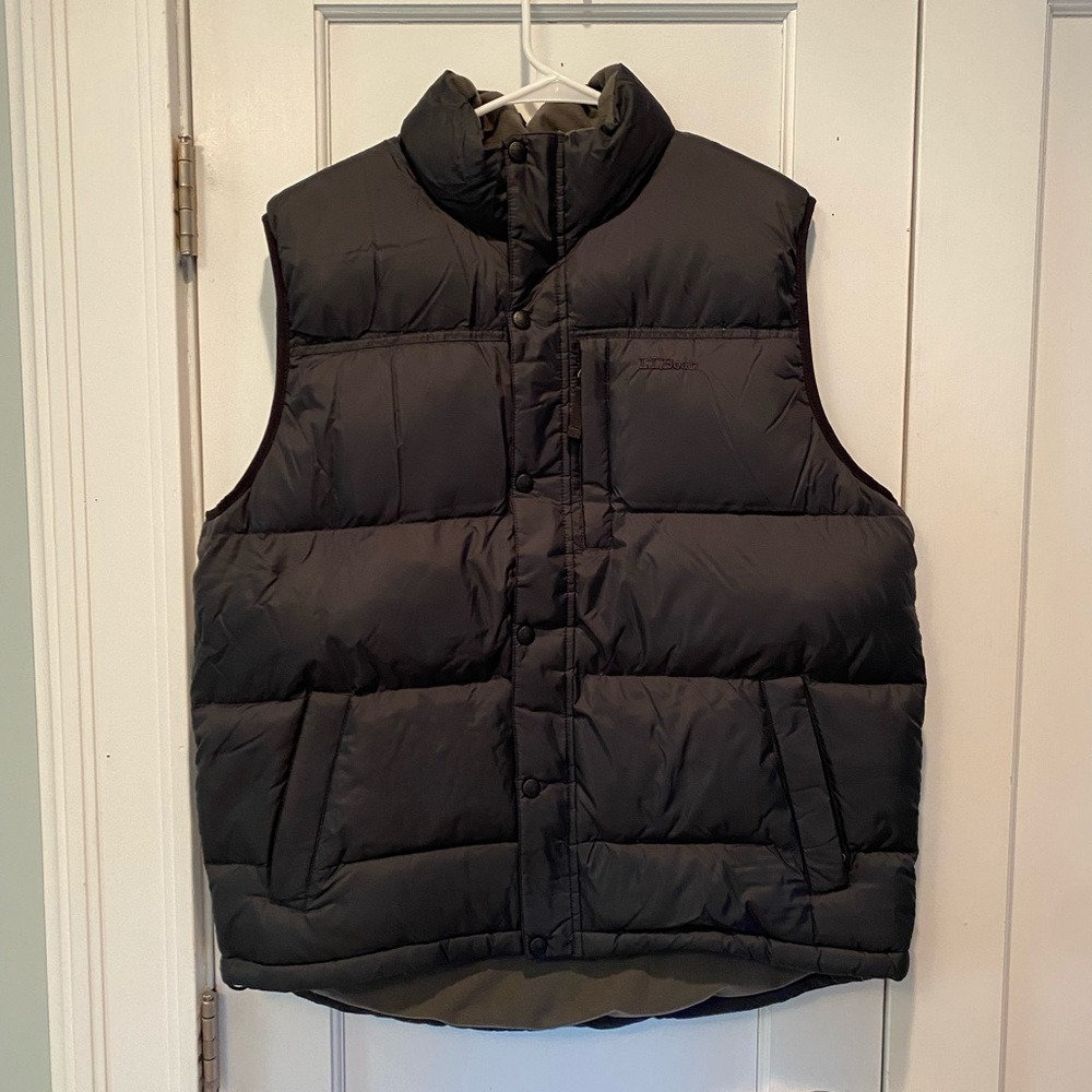 L.L. Bean Large Black Vest